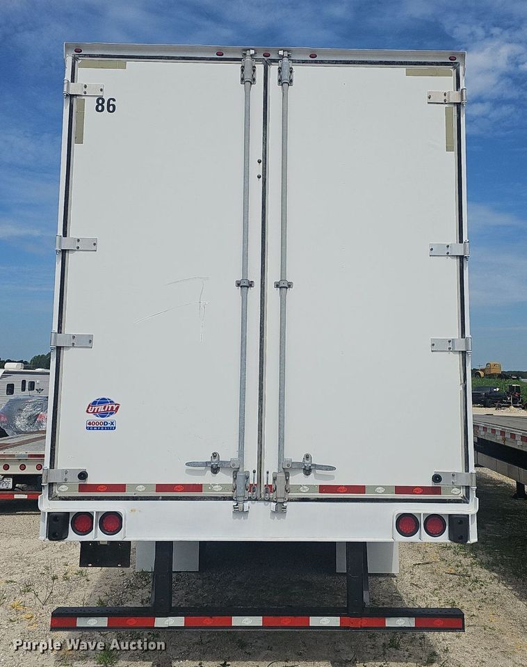 image for item EJ5708 2017 Utility Trailer  dry van trailer