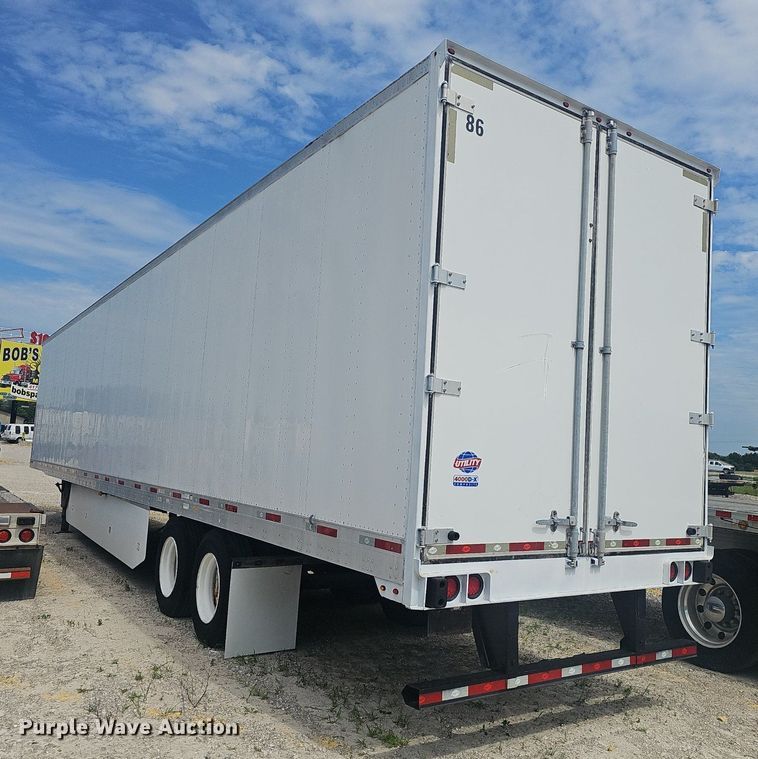 image for item EJ5708 2017 Utility Trailer  dry van trailer