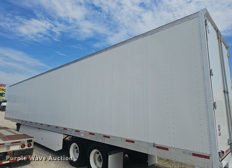 image for item EJ5708 2017 Utility Trailer  dry van trailer