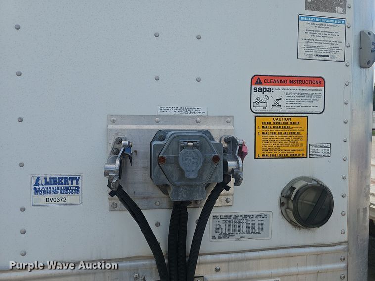 image for item EJ5708 2017 Utility Trailer  dry van trailer