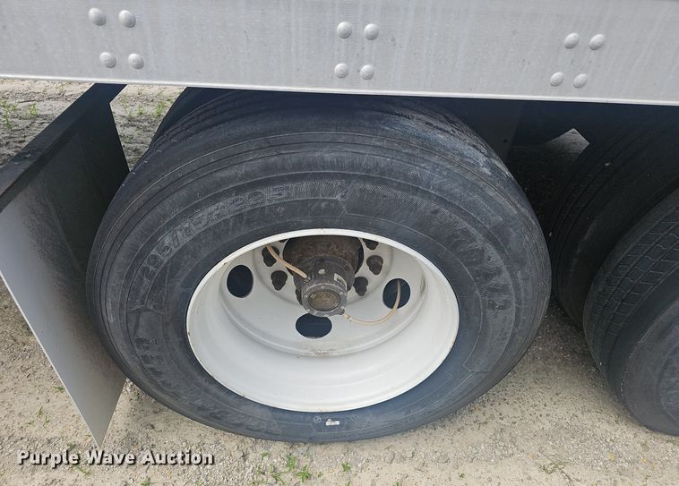 image for item EJ5708 2017 Utility Trailer  dry van trailer