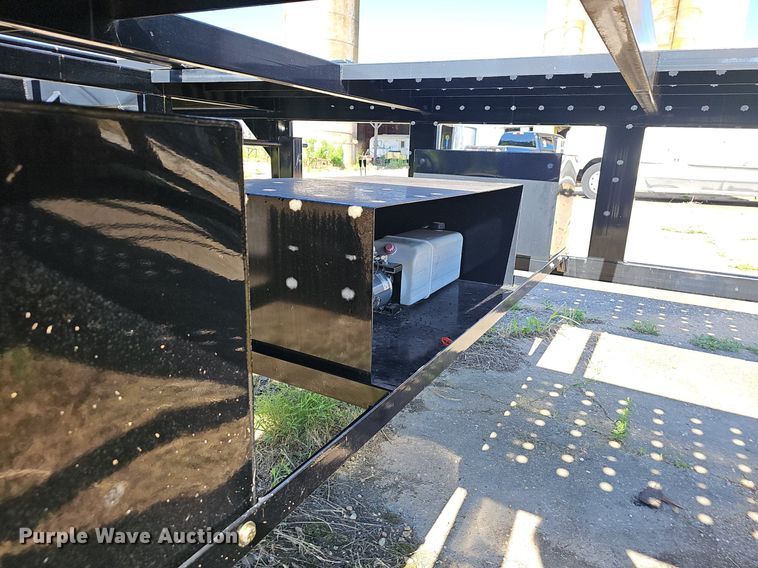 image for item EJ5709 2020 Sun Country Trailers car carrier