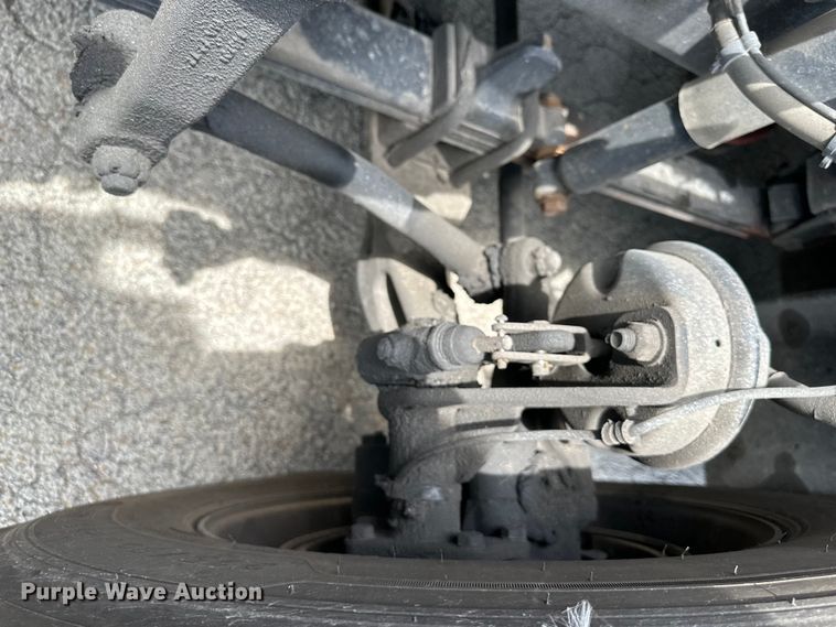 image for item EJ6891 2020 Western Star  5700XE semi truck