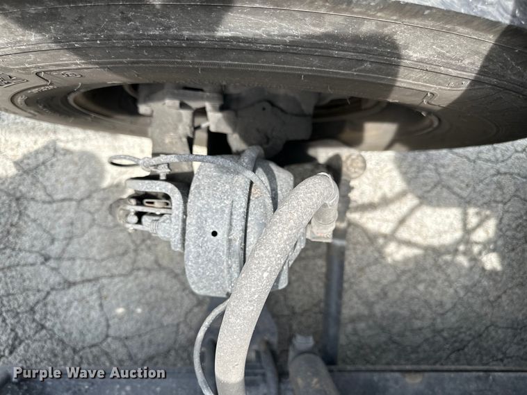 image for item EJ6891 2020 Western Star  5700XE semi truck