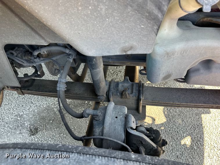 image for item EJ6894 2014 International  ProStar Plus 122 semi truck