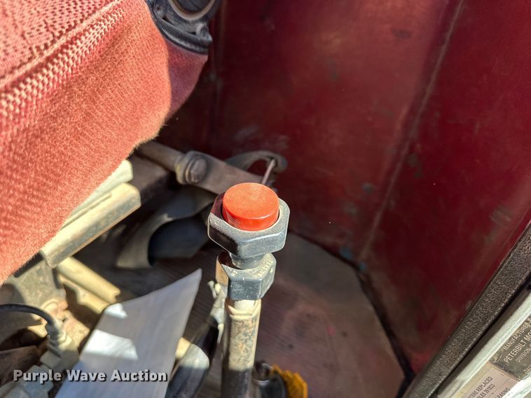 image for item EJ6898 1988 Peterbilt  379 semi truck