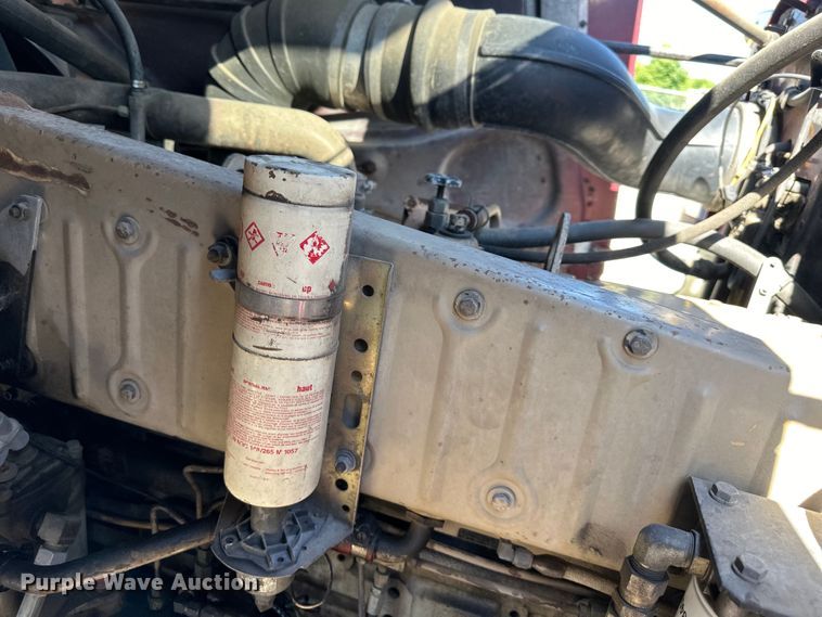 image for item EJ6898 1988 Peterbilt  379 semi truck