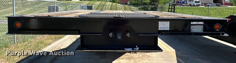 image for item EJ6899 1990 Eager Beaver  lowboy equipment trailer