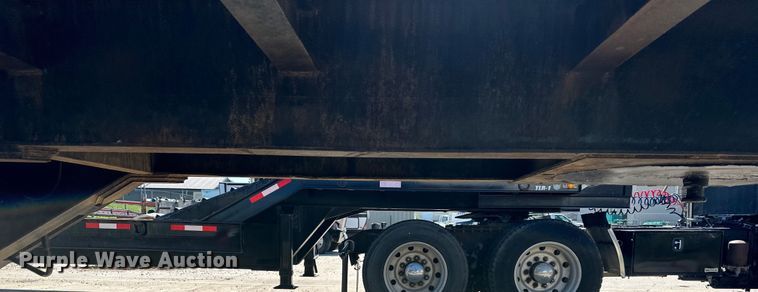 image for item EJ6899 1990 Eager Beaver  lowboy equipment trailer