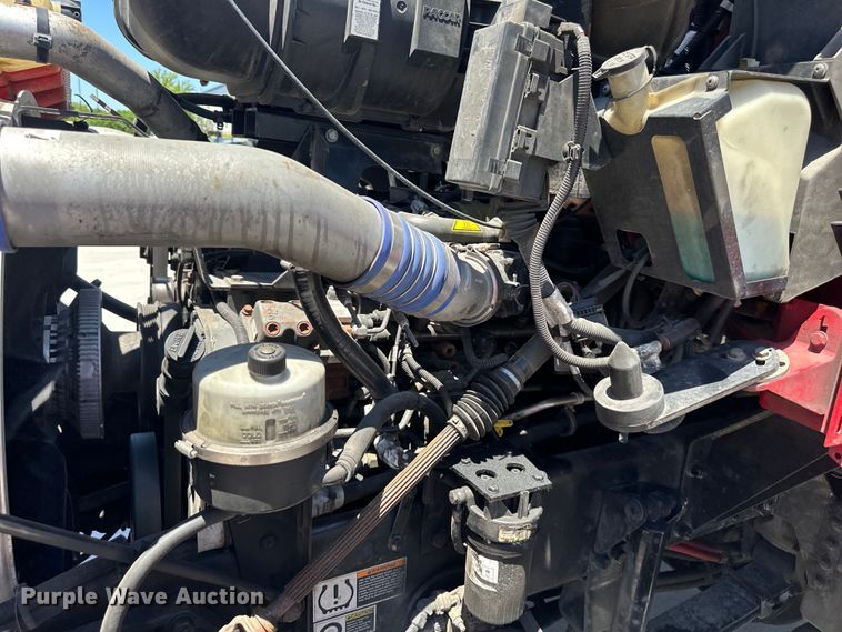 image for item EJ6905 2016 Kenworth T400 semi truck