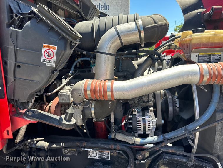 image for item EJ6905 2016 Kenworth T400 semi truck