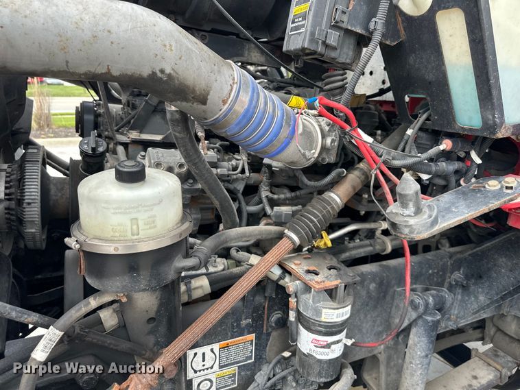 image for item EJ6988 2016 Kenworth  T400 semi truck