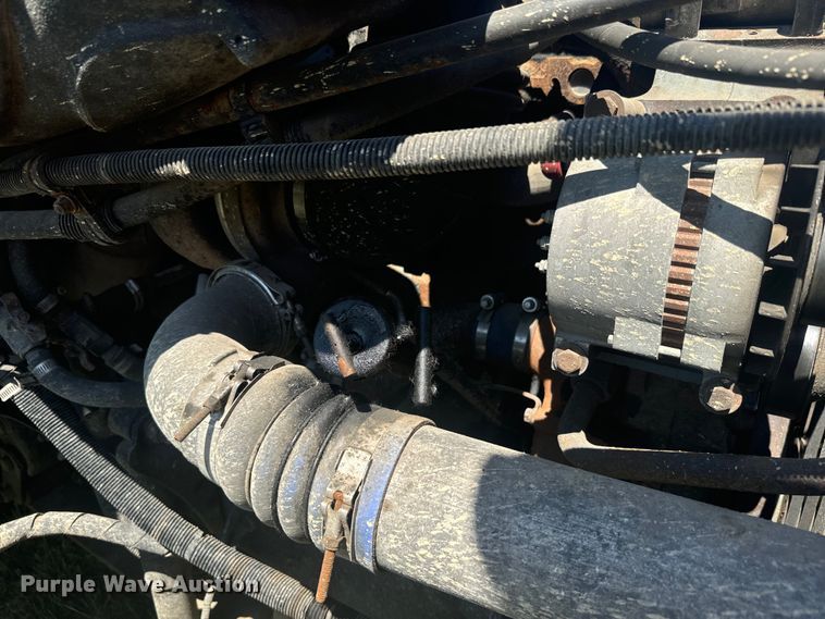 image for item EK1407 2001 Freightliner  CST120 semi truck