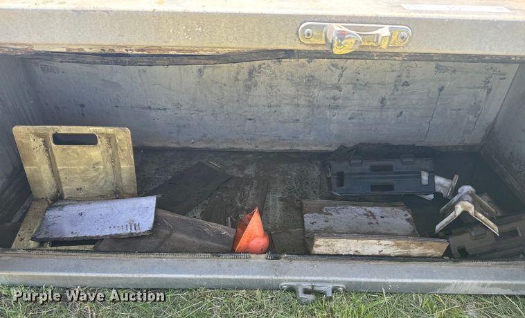 image for item EK1409 (2) toolboxes