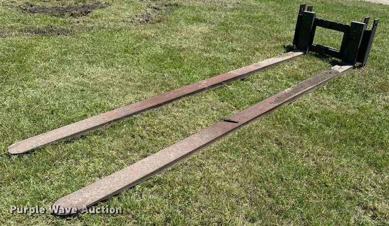 image for item EK1410 14' L forks