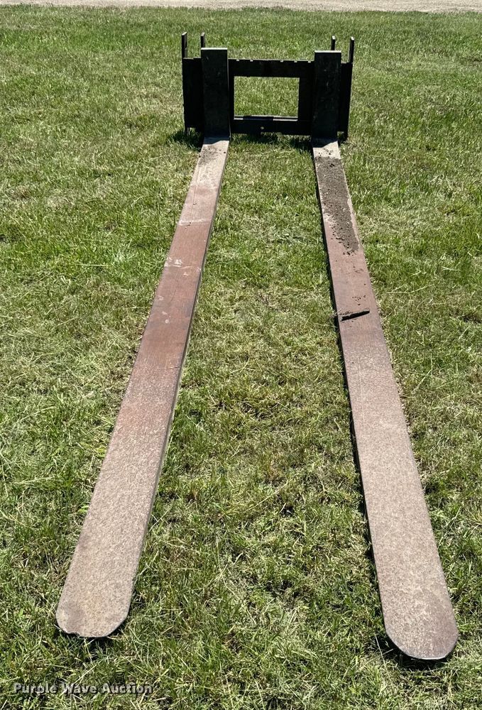 image for item EK1410 14' L forks