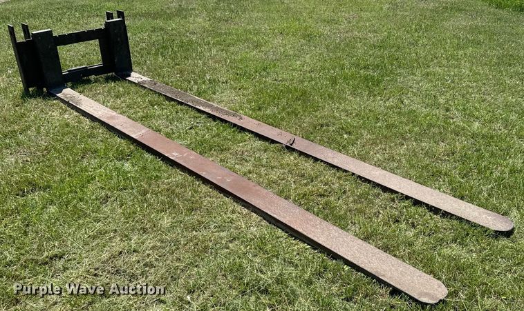 image for item EK1410 14' L forks