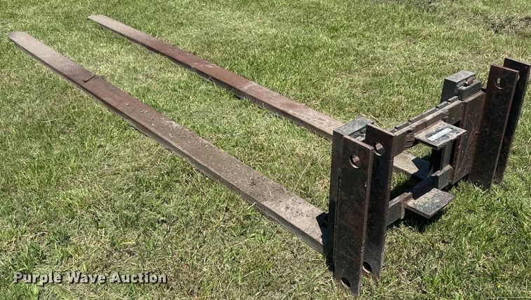 image for item EK1410 14' L forks