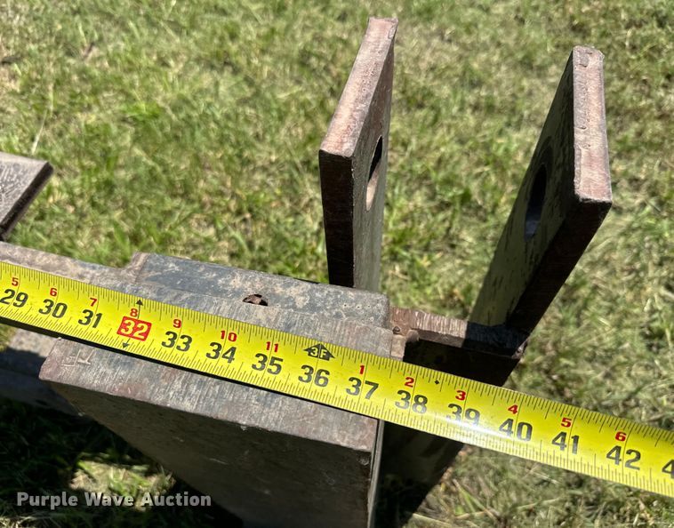 image for item EK1410 14' L forks