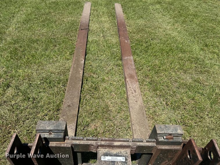 image for item EK1410 14' L forks