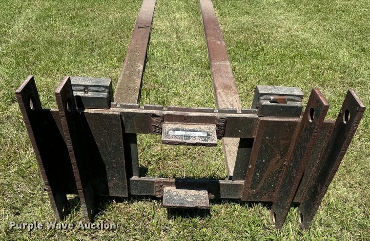 image for item EK1410 14' L forks