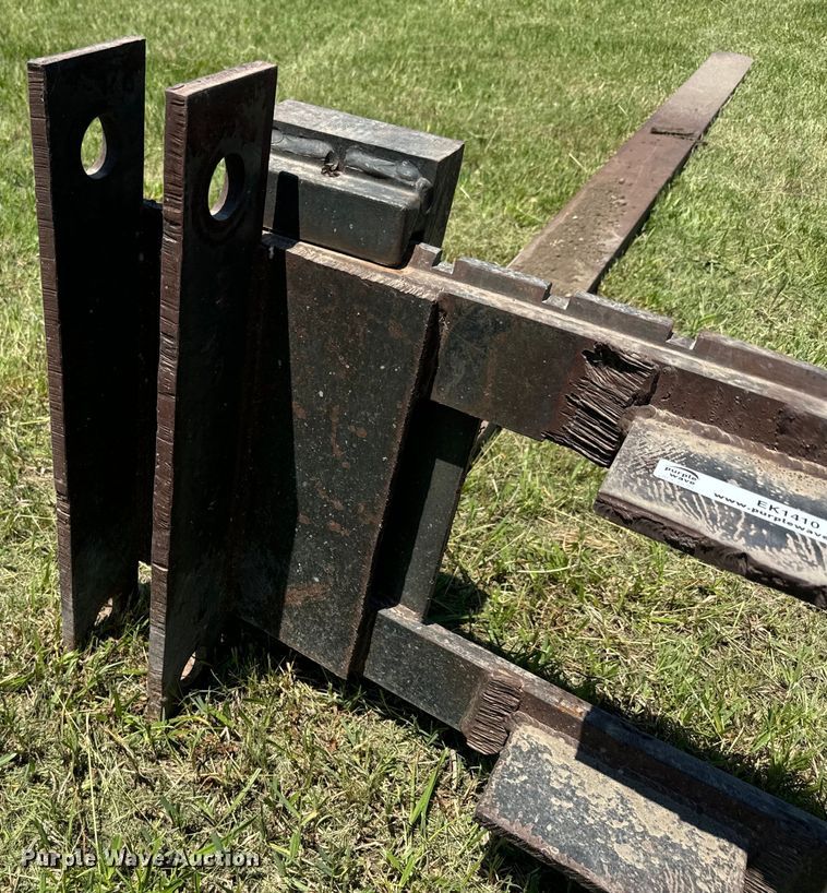 image for item EK1410 14' L forks