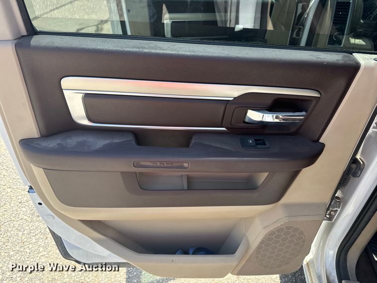 image for item EK1411 2014 Dodge Ram 1500 Crew Cab pickup truck