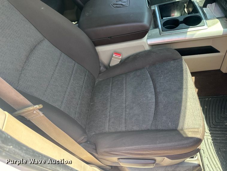 image for item EK1411 2014 Dodge Ram 1500 Crew Cab pickup truck