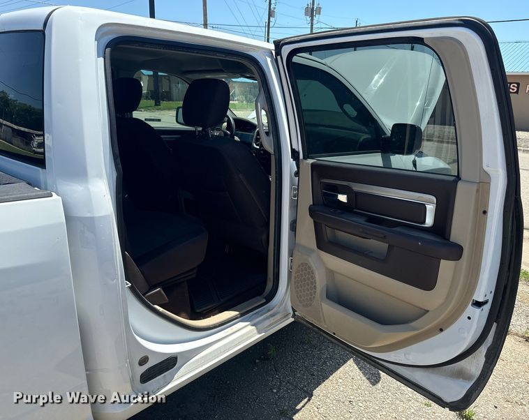 image for item EK1411 2014 Dodge Ram 1500 Crew Cab pickup truck