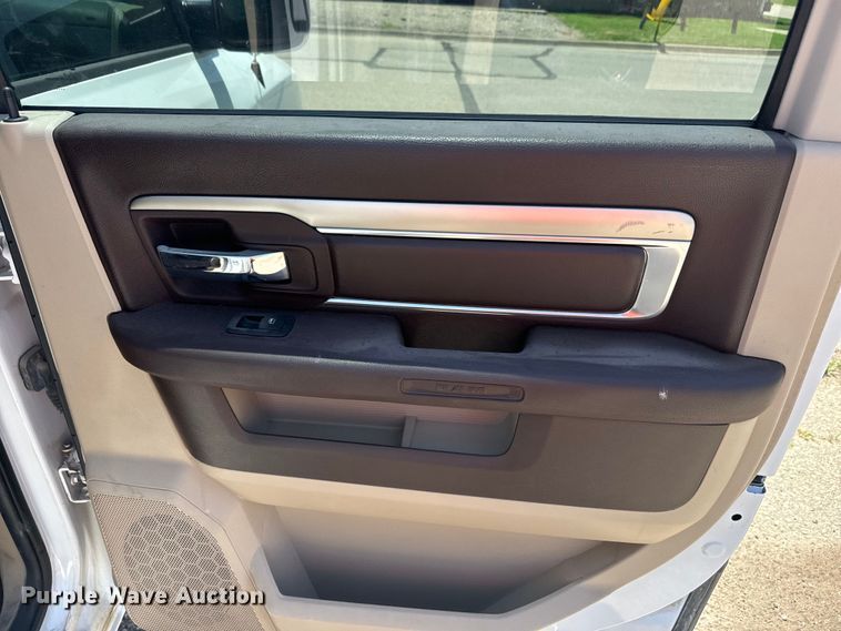 image for item EK1411 2014 Dodge Ram 1500 Crew Cab pickup truck