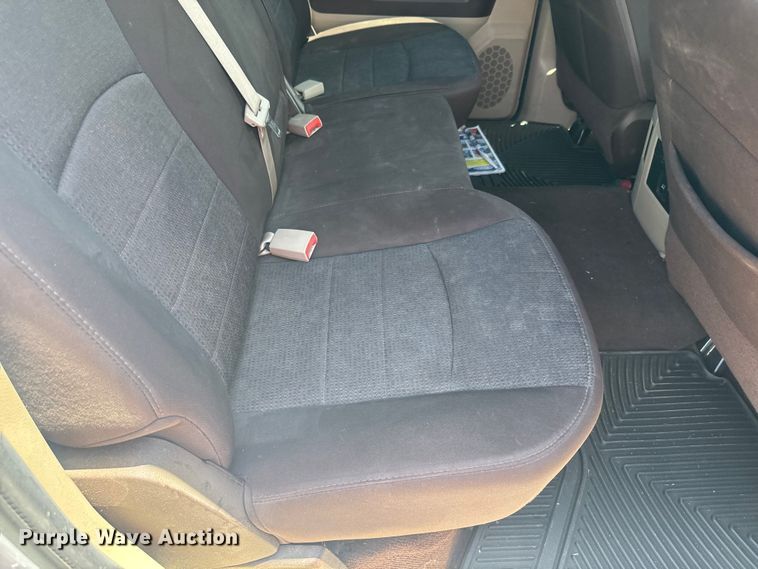 image for item EK1411 2014 Dodge Ram 1500 Crew Cab pickup truck