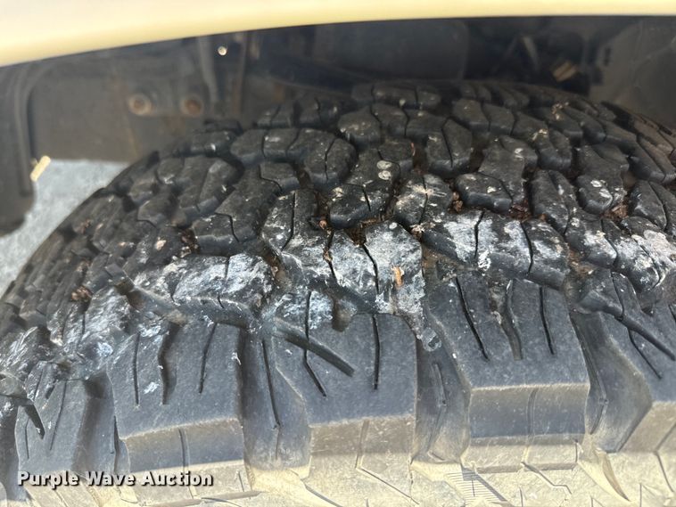 image for item EK1411 2014 Dodge Ram 1500 Crew Cab pickup truck