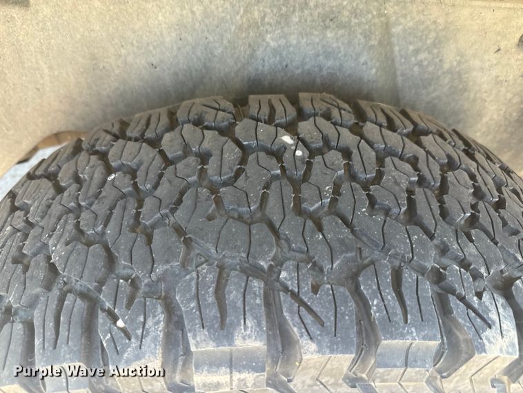 image for item EK1411 2014 Dodge Ram 1500 Crew Cab pickup truck