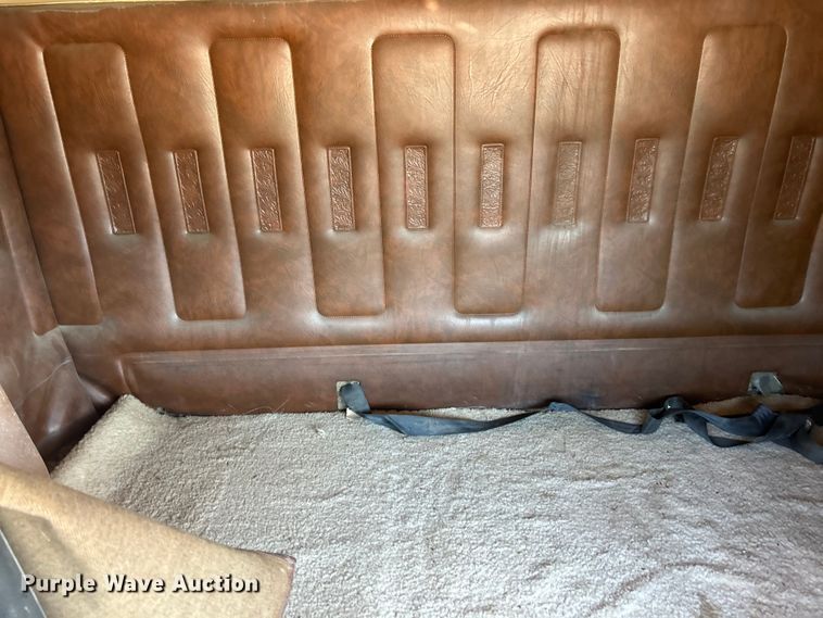 image for item EK4774 1982 International  CO-9670 semi truck