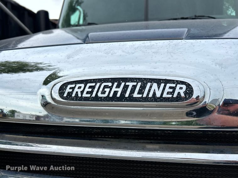 image for item EK4845 2015 Freightliner  Cascadia Evolution semi truck