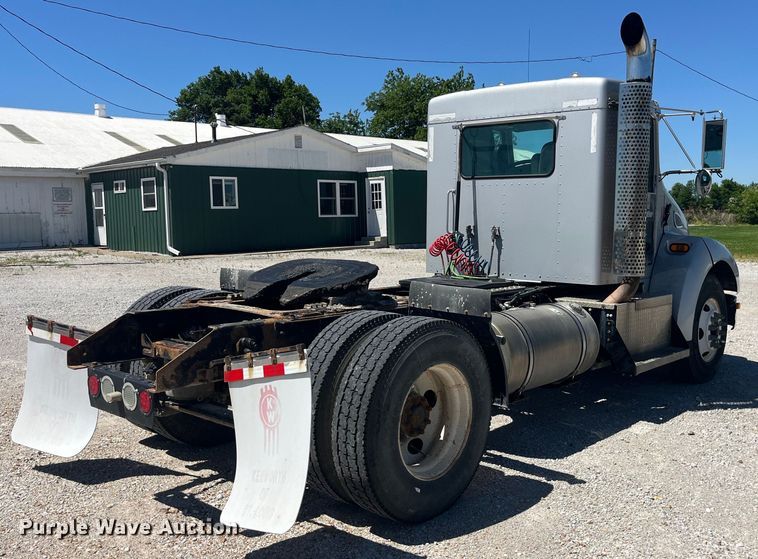 image for item EK8639 2008 Kenworth T300 semi truck