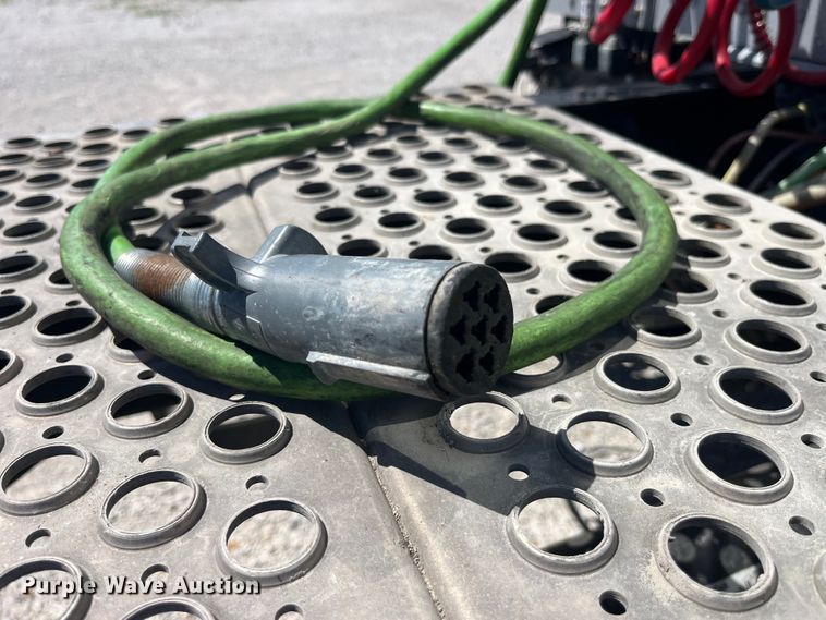 image for item EK8639 2008 Kenworth T300 semi truck