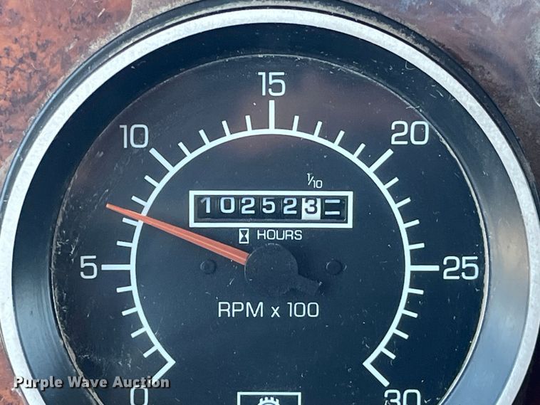 image for item EK8639 2008 Kenworth T300 semi truck