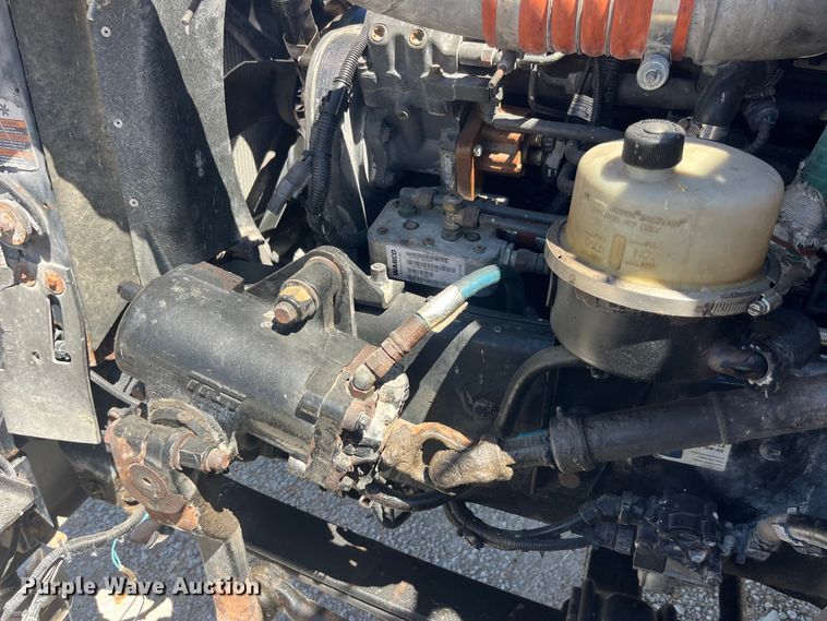 image for item EK8639 2008 Kenworth T300 semi truck