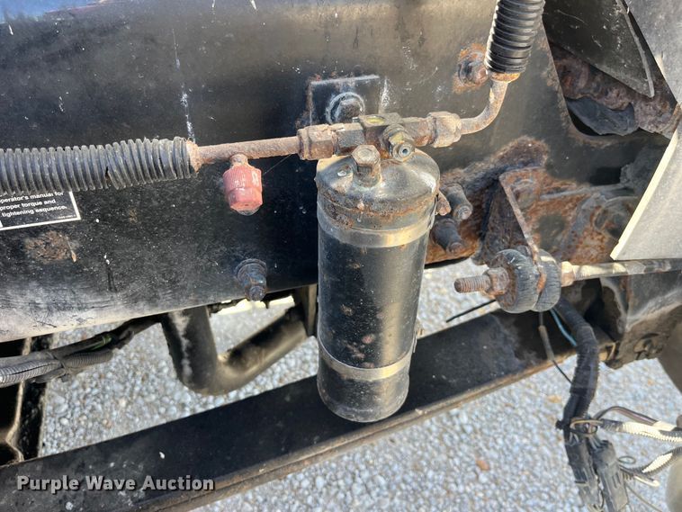 image for item EK8639 2008 Kenworth T300 semi truck