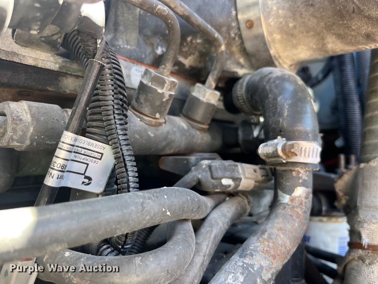 image for item EK8639 2008 Kenworth T300 semi truck