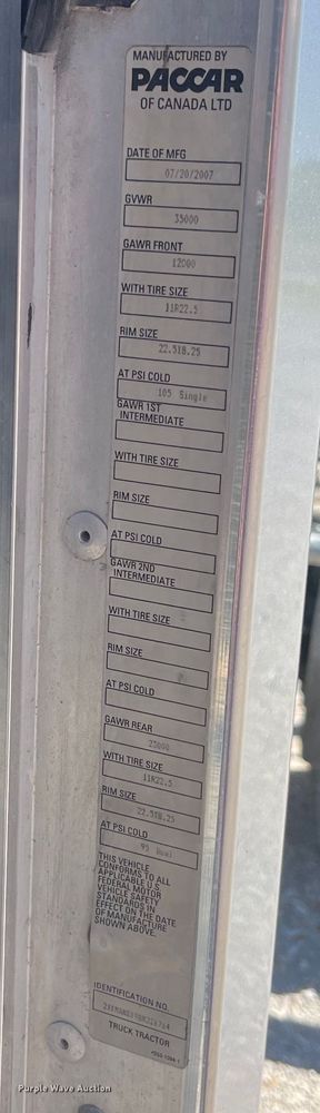 image for item EK8639 2008 Kenworth T300 semi truck