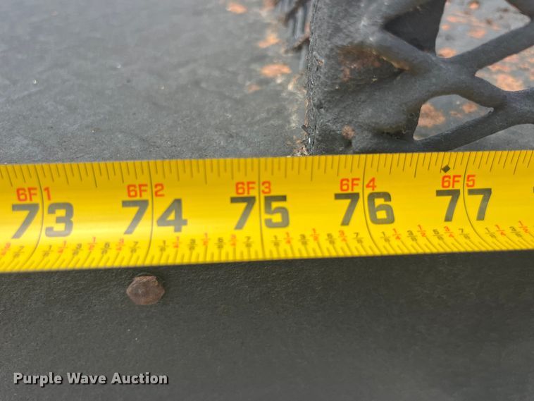 image for item EK8655 1995 Freightliner  FL70 flatbed truck