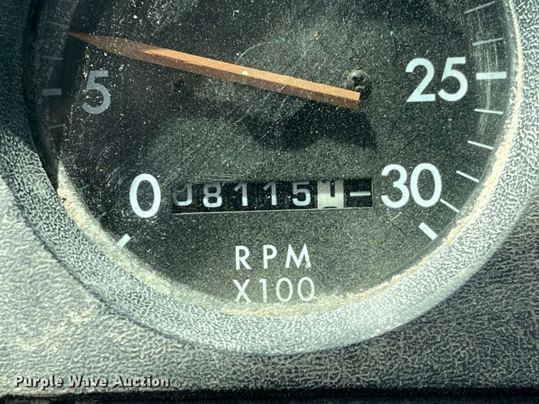 image for item EK8655 1995 Freightliner  FL70 flatbed truck