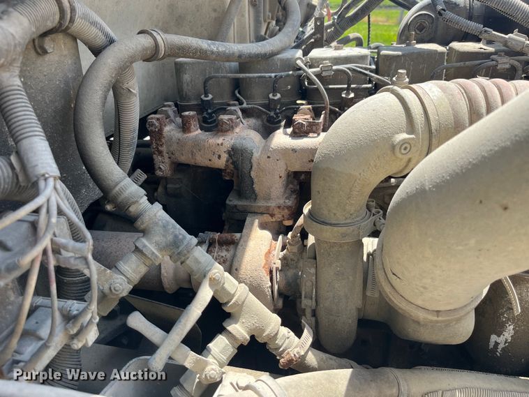 image for item EK8655 1995 Freightliner  FL70 flatbed truck