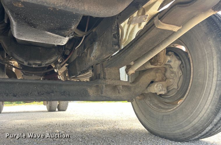 image for item EK8655 1995 Freightliner  FL70 flatbed truck