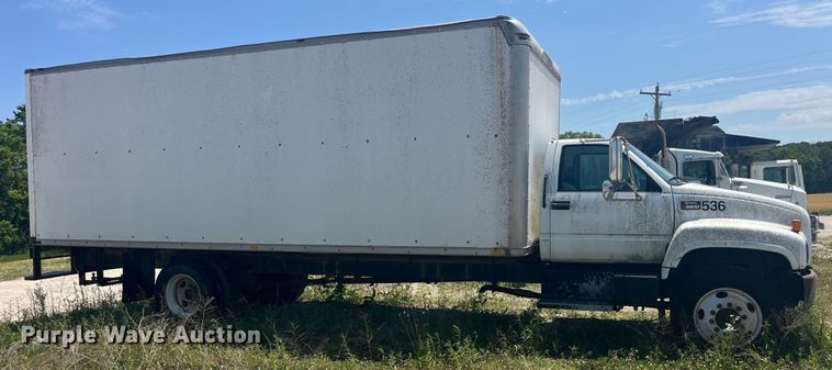 image for item EK8665 1999 GMC C6500 box truck