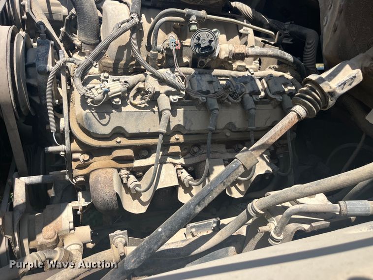 image for item EK8665 1999 GMC C6500 box truck