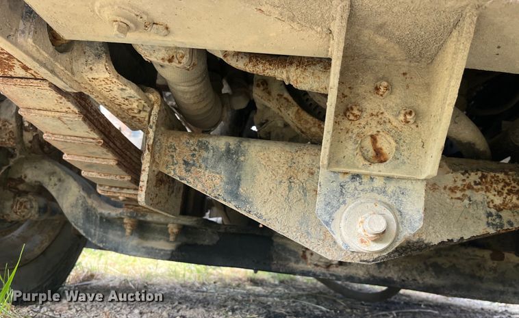 image for item EK8666 2011 Cargotec 4X2 yard truck