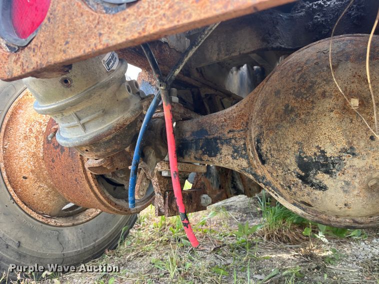 image for item EK8666 2011 Cargotec 4X2 yard truck